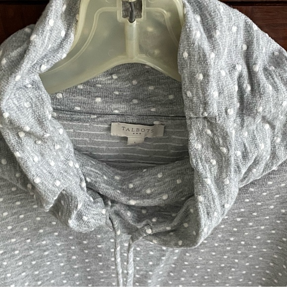 Talbots Gray with White Dots Funnel Neck Tee - Picture 2 of 4